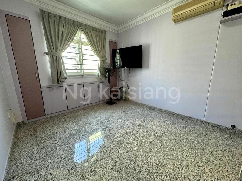 Room (HDB) for Rent in  196B Punggol Field - Image 7